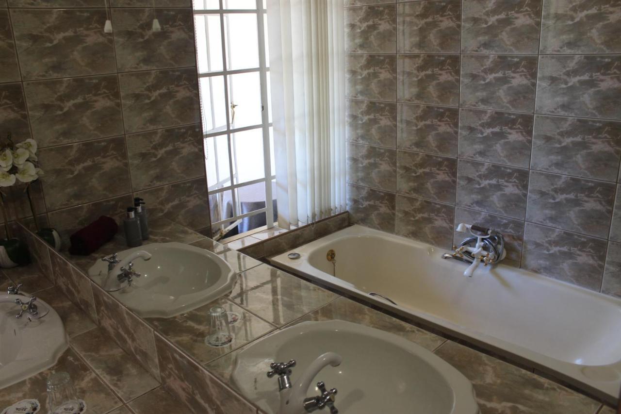 Florentia Guest House Bloemfontein Exterior foto
